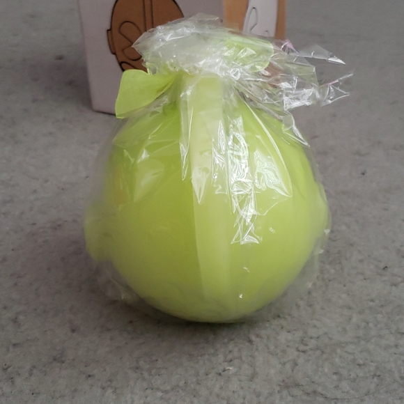 Kidrobot 2x 09 Rare Candles Milk & Pear - Picture 9 of 14